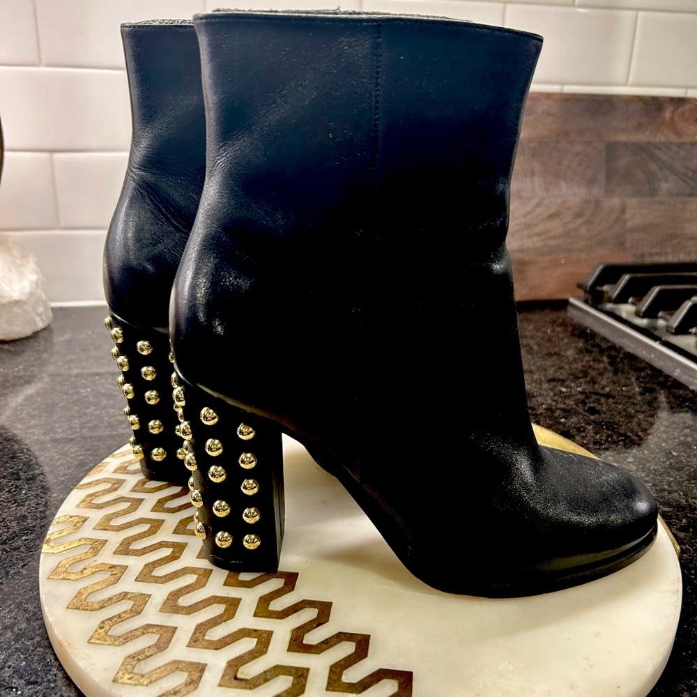 Michael Kor's Linden Black Leather Studded Heel Ankle Boot Size 8